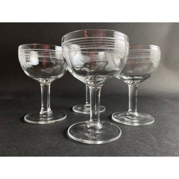 Set of 4 Vintage Cordial/Liquor Glasses | Retro Stemware - Picture 1 of 8